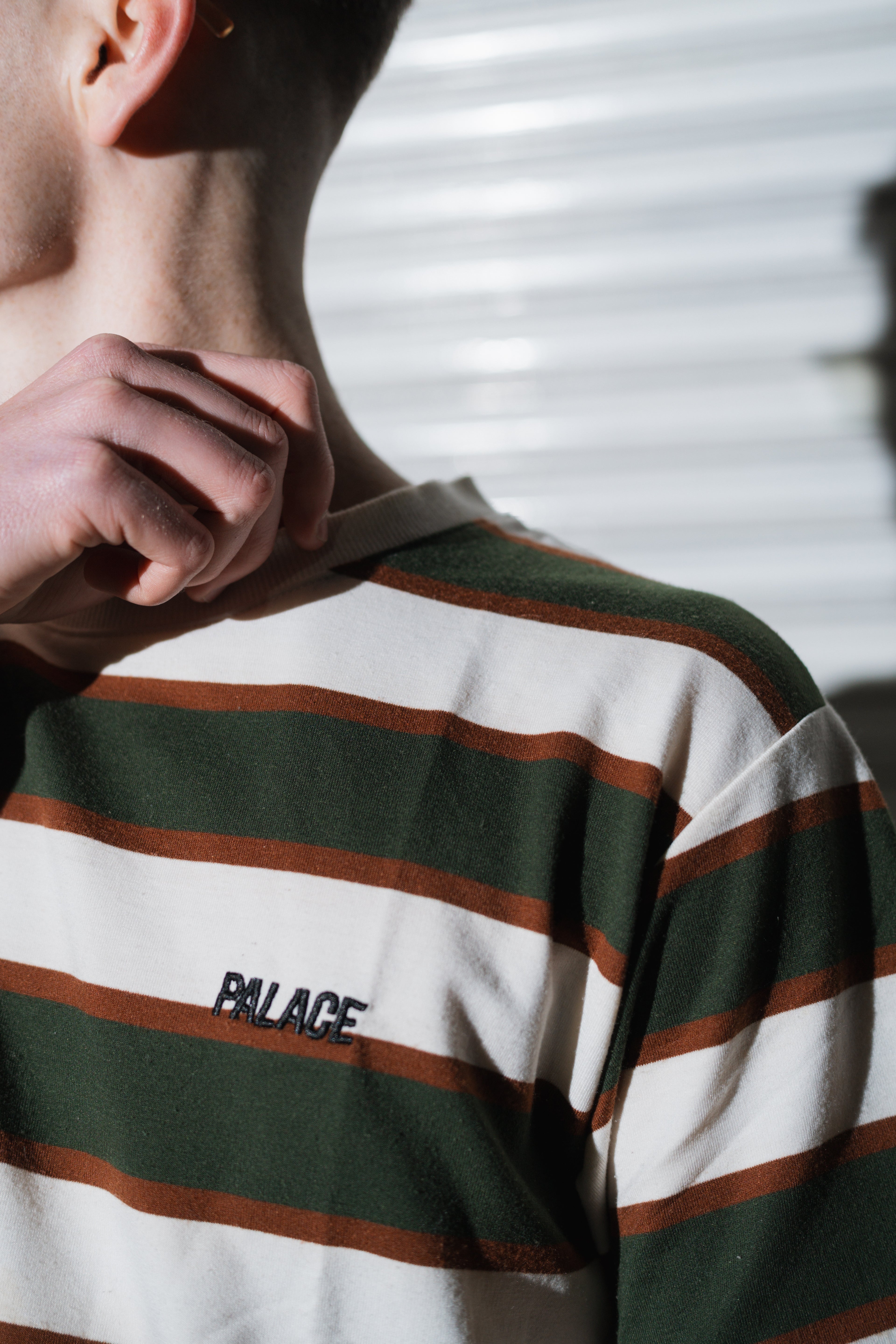 PALACE SKATEBOARDS EMBROIDERED STRIPE TEE