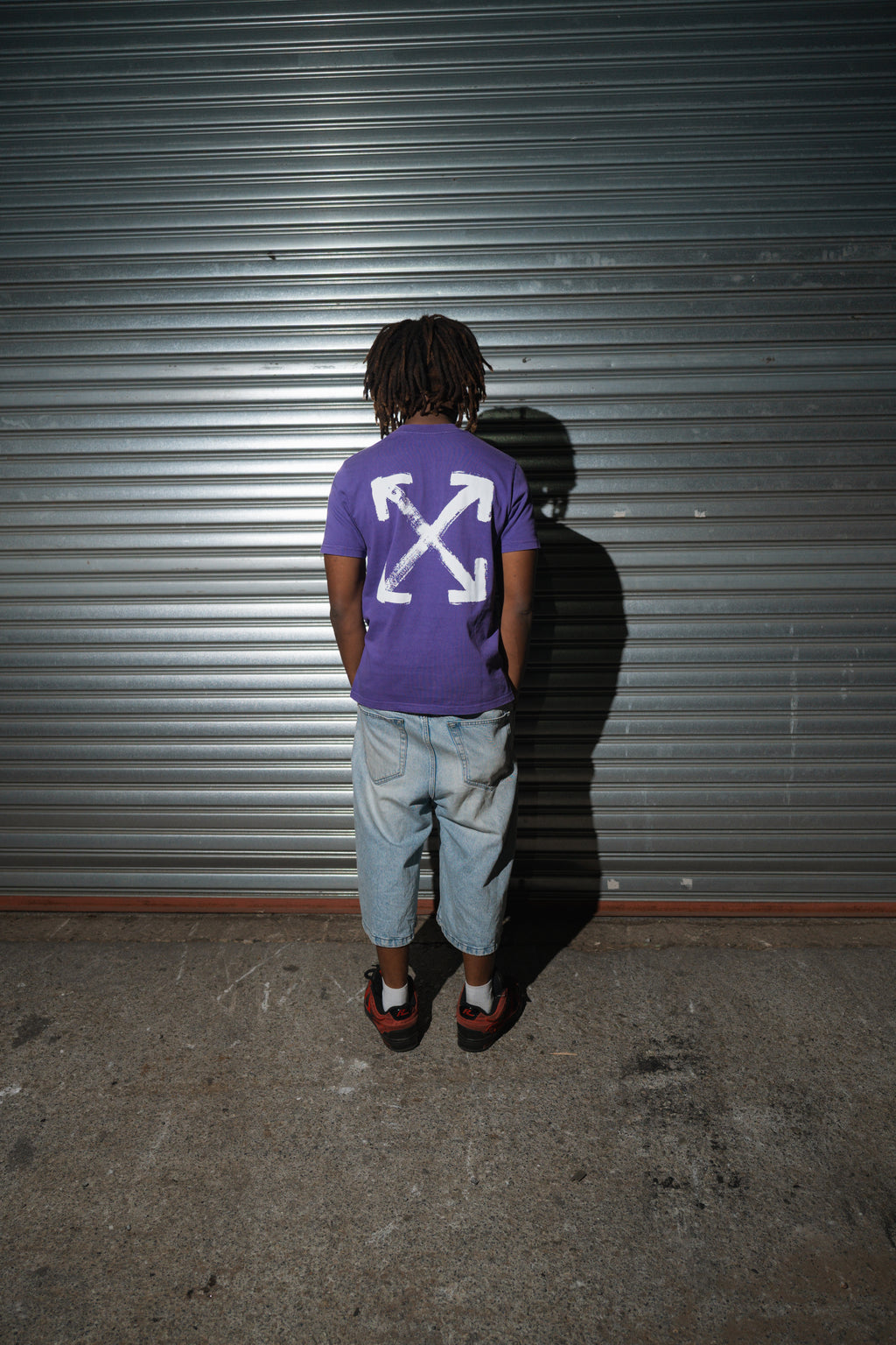 OFF-WHITE PAINT ARROW TEE