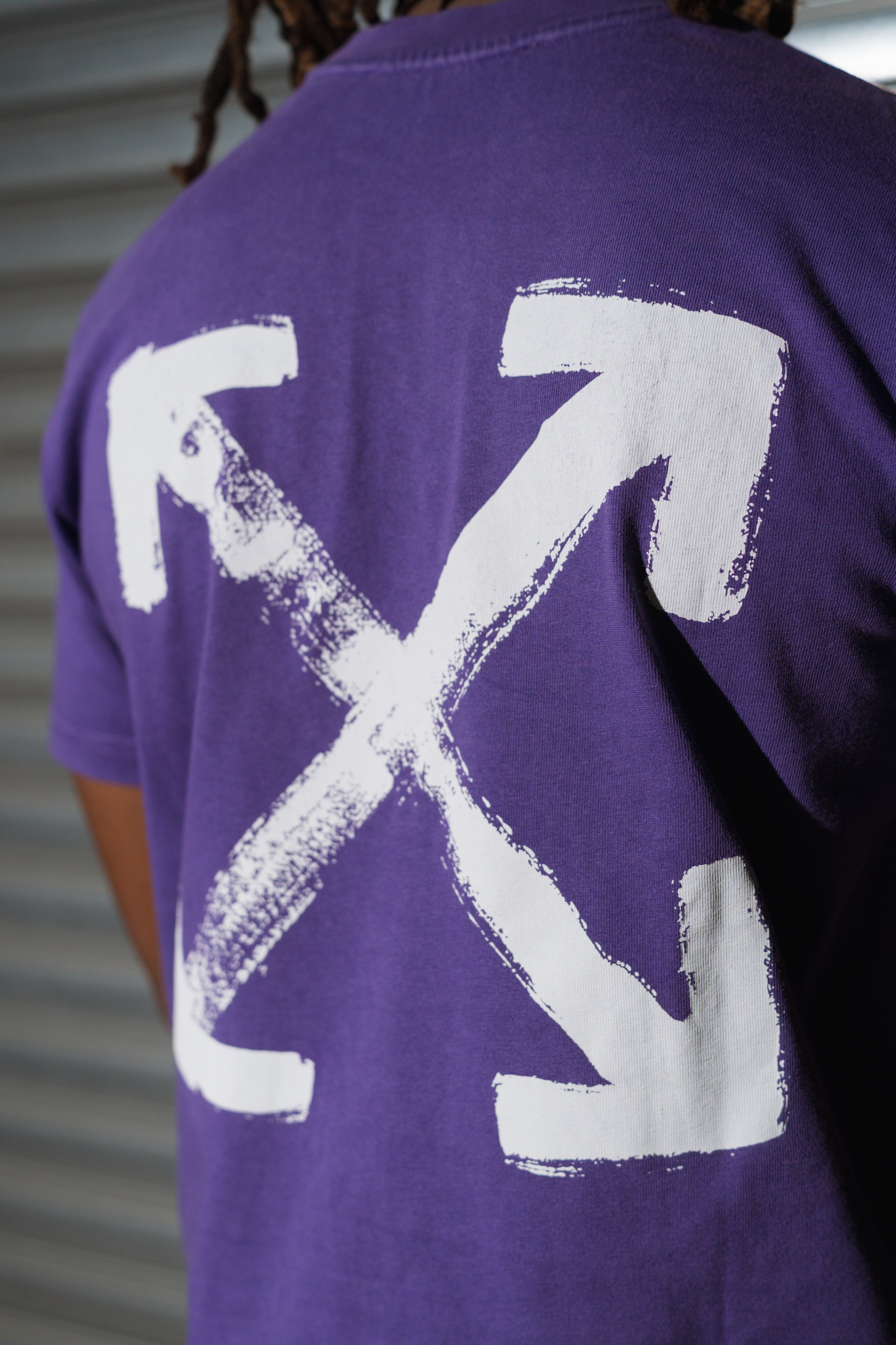 OFF-WHITE PAINT ARROW TEE