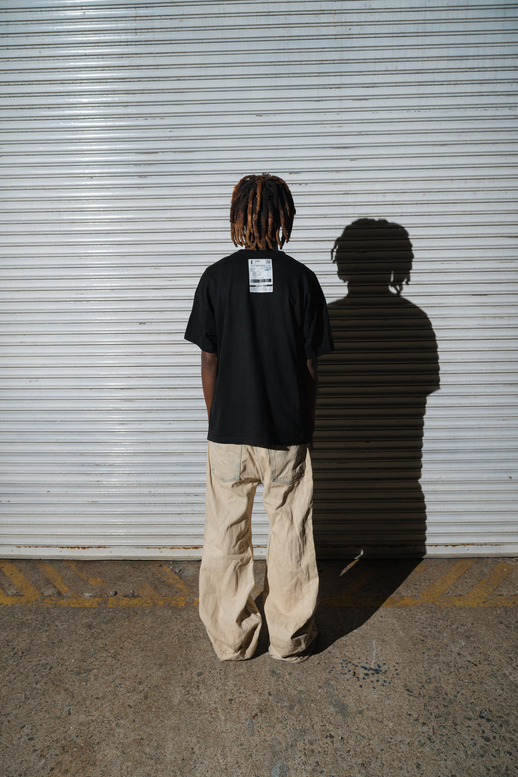 VETEMENTS SHIPPING LABEL LOGO OVERSIZED TEE